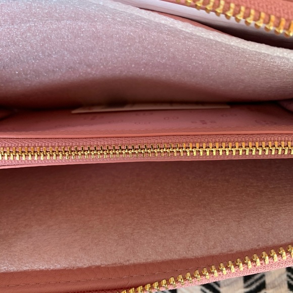 Tory Burch bombe flat wallet crossbody cameo pink - Picture 7 of 8